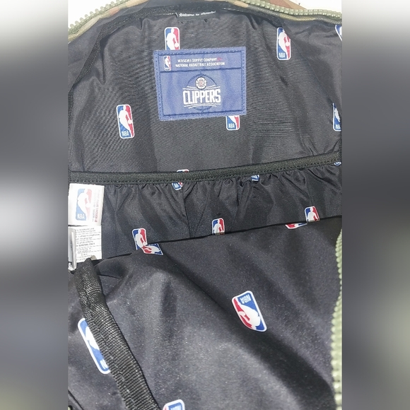 Herschel Supply Company LA Clippers Green Camo Backpack with Logo - Picture 6 of 7